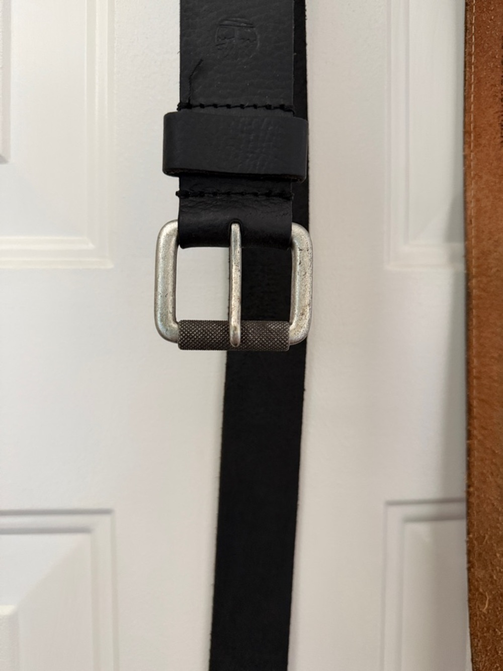 Timberland (black) -Levi’s (brown) Genuine leatherMen's Belts Size 36 - Picture 2 of 9